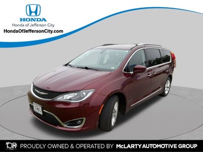 2017 Chrysler Pacifica Touring L Plus