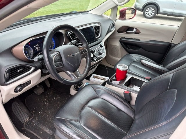 2017 Chrysler Pacifica Touring L Plus