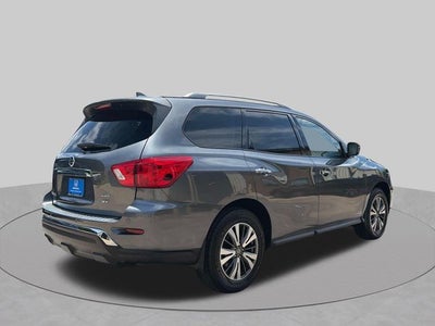 2020 Nissan Pathfinder SV