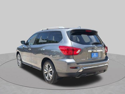 2020 Nissan Pathfinder SV