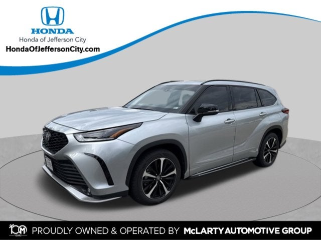 2022 Toyota Highlander XSE