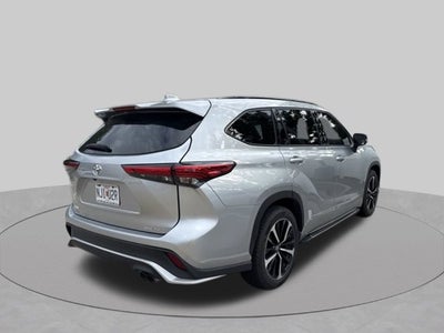 2022 Toyota Highlander XSE