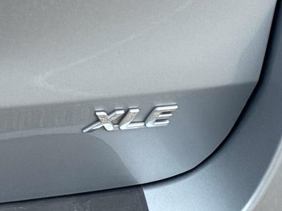 2017 Toyota Sienna XLE 8 Passenger