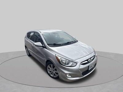 2013 Hyundai Accent SE