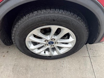 2022 Ford Escape SE