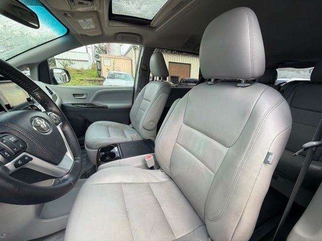 2015 Toyota Sienna Ltd Premium