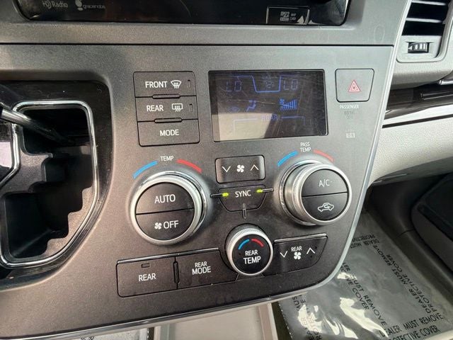 2015 Toyota Sienna Ltd Premium
