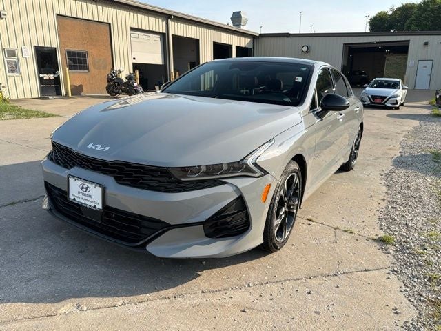 2024 Kia K5 GT-Line