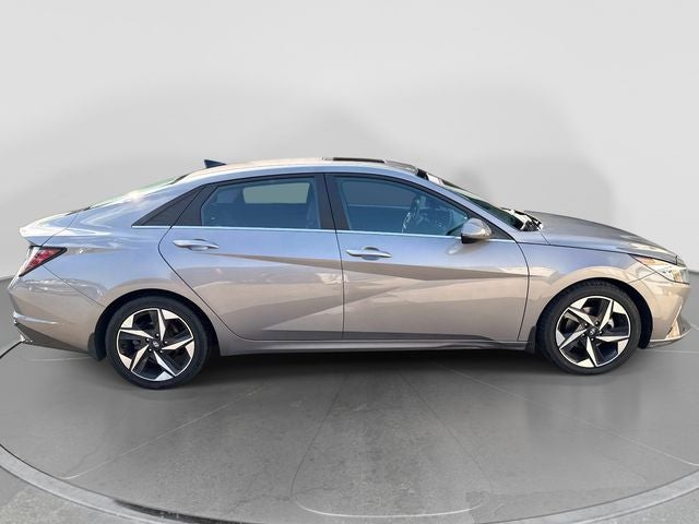 2022 Hyundai Elantra Hybrid Limited
