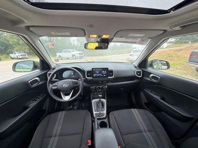 2023 Hyundai Venue SEL
