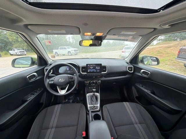2023 Hyundai Venue SEL