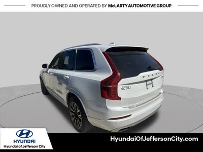 2021 Volvo XC90 Momentum