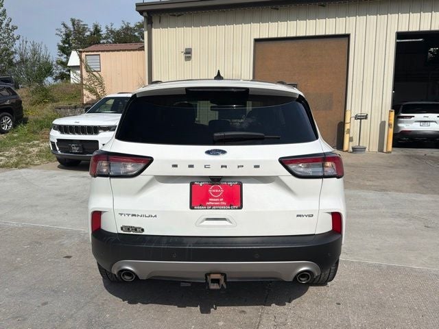 2022 Ford Escape Titanium