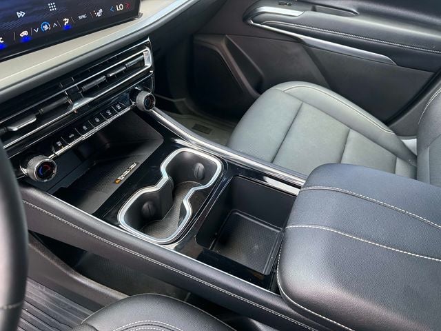 2026 Chevrolet Traverse LT 2LT