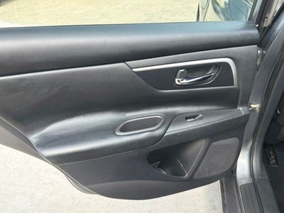 2017 Nissan Altima 2.5 SR