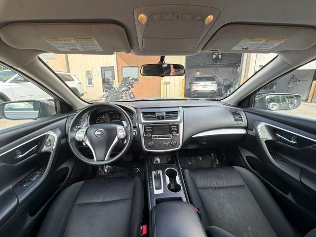 2017 Nissan Altima 2.5 SR