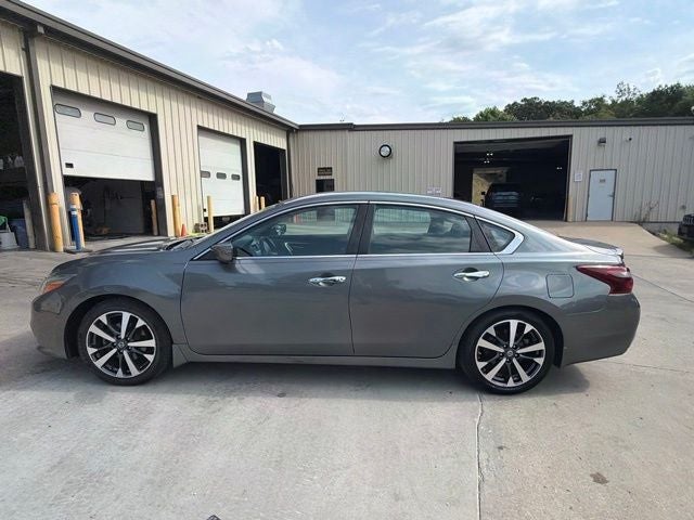 2017 Nissan Altima 2.5 SR