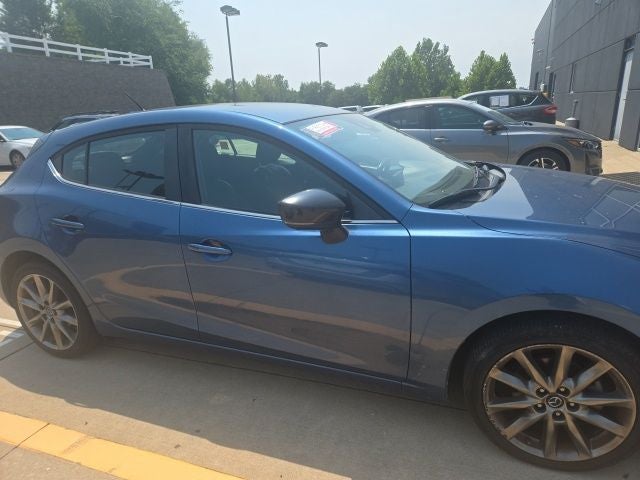 2018 Mazda Mazda3 Touring
