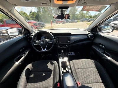 2023 Nissan Kicks SV