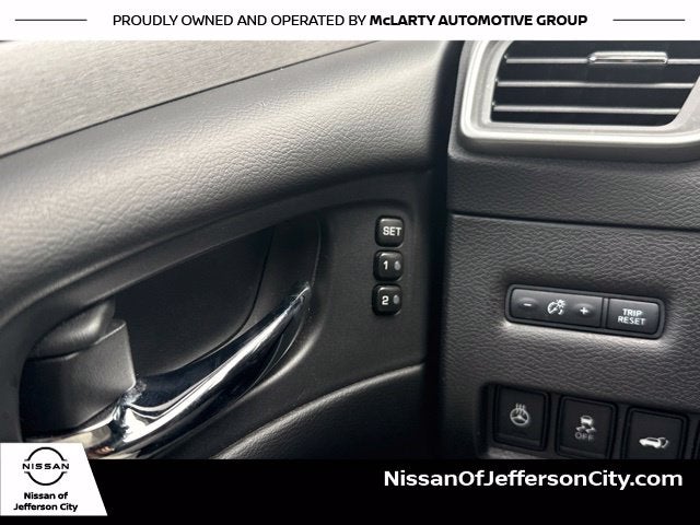 2023 Nissan Murano SL