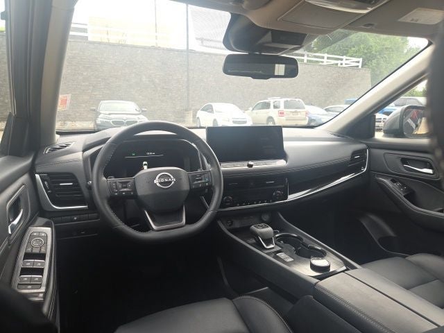 2026 Nissan Rogue SL