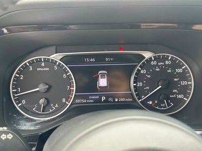 2024 Nissan Pathfinder SV