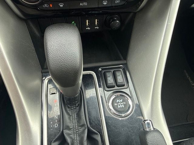 2024 Mitsubishi Eclipse Cross Base