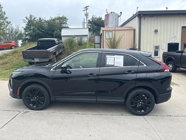 2024 Mitsubishi Eclipse Cross Base
