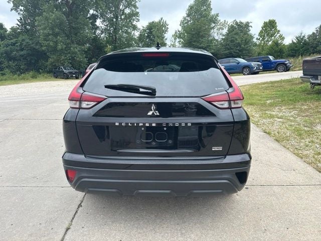 2024 Mitsubishi Eclipse Cross Base