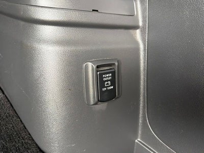 2019 Mitsubishi Outlander PHEV Base