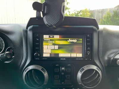 2015 Jeep Wrangler Unlimited 4WD 4dr Sport