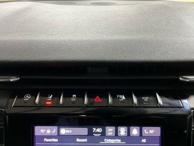 2022 Jeep Grand Cherokee L Altitude 4x4