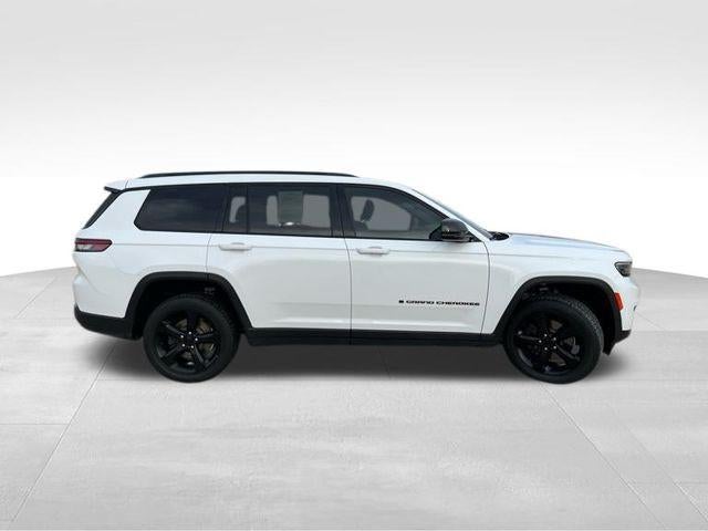 2022 Jeep Grand Cherokee L Altitude 4x4