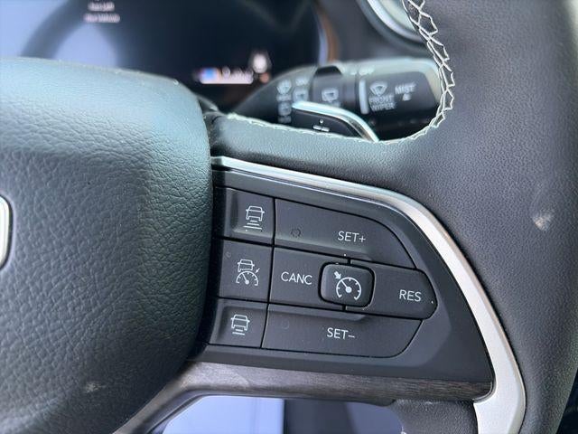 2025 Jeep Grand Cherokee L Limited 4x4