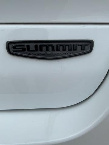 2025 Jeep Grand Cherokee L Summit 4x4