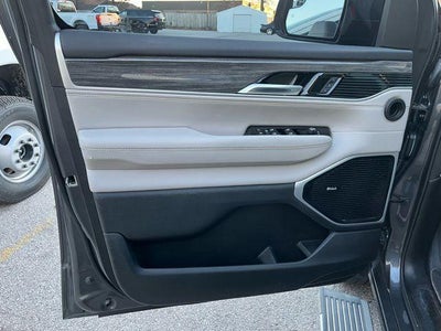 2022 Jeep Wagoneer Series III 4x4