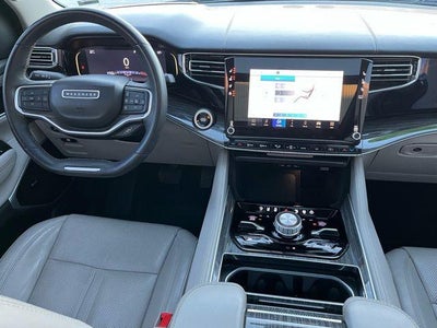 2022 Jeep Wagoneer Series III 4x4