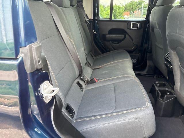 2025 Jeep Gladiator Nighthawk 4x4 *Ltd Avail*