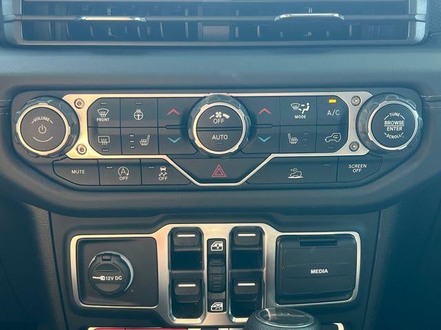 2025 Jeep Gladiator Mojave 4x4