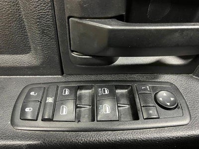 2014 RAM 1500 4WD Quad Cab 6.4 Ft Box Express