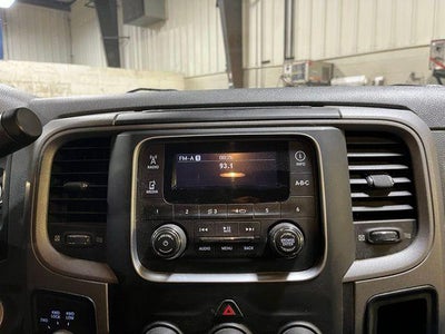 2014 RAM 1500 4WD Quad Cab 6.4 Ft Box Express