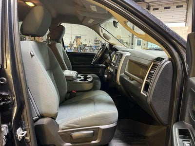 2014 RAM 1500 4WD Quad Cab 6.4 Ft Box Express