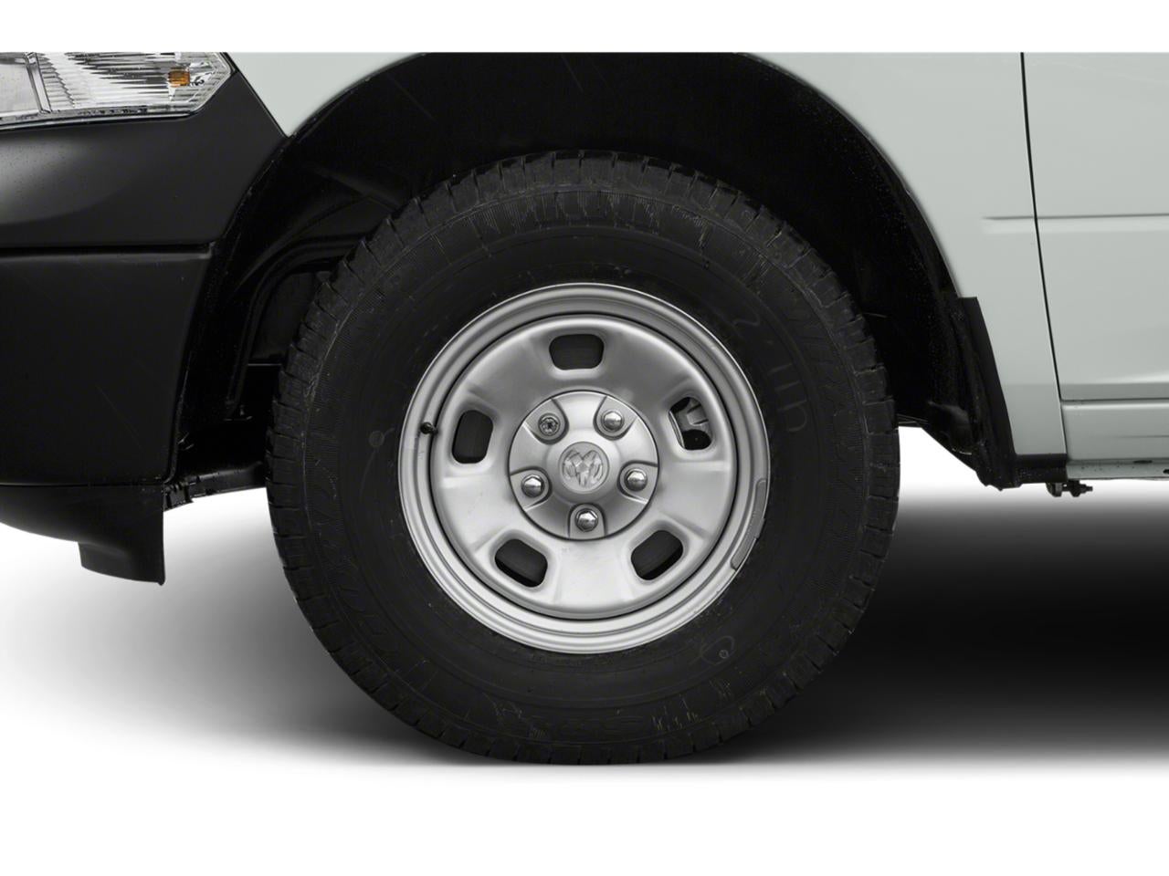 2015 RAM 1500 4WD Quad Cab 6.4 Ft Box Express