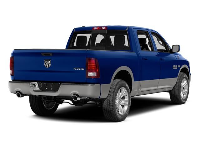 2014 RAM 1500 4WD Crew Cab 5.7 Ft Box Laramie