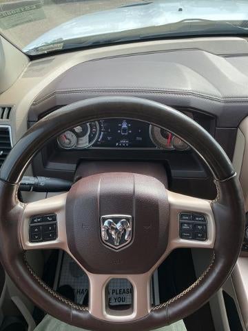 2014 RAM 1500 4WD Crew Cab 5.7 Ft Box Longhorn