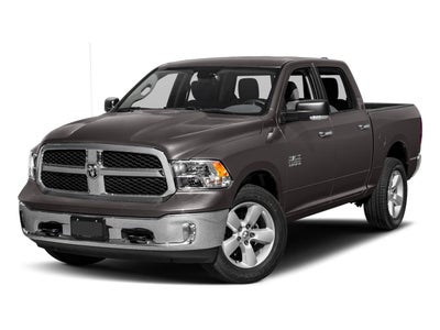 2017 RAM 1500 SLT 4x4 Crew Cab 6'4" Box