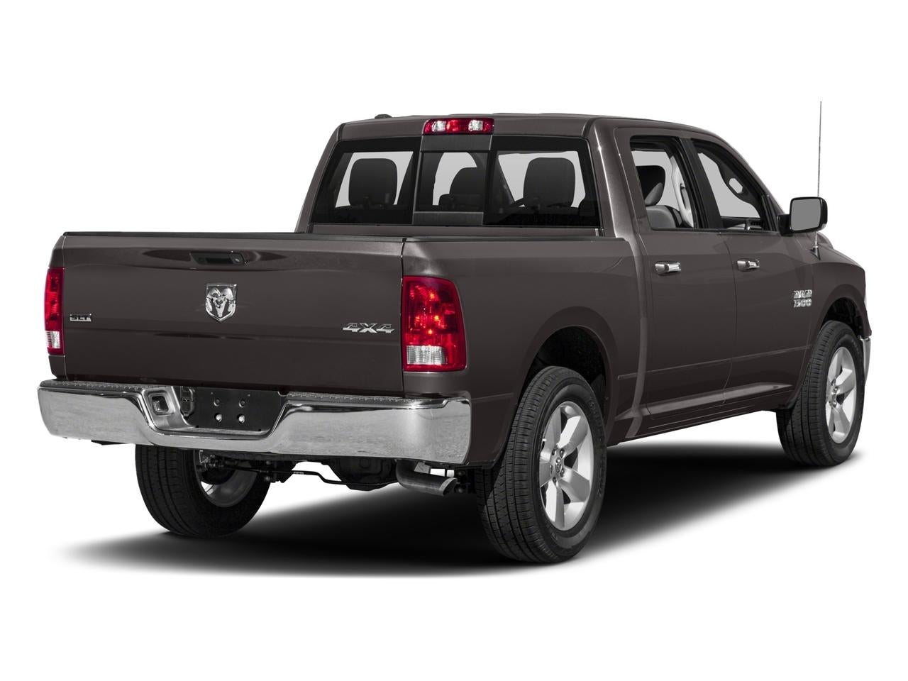 2017 RAM 1500 SLT 4x4 Crew Cab 6'4" Box