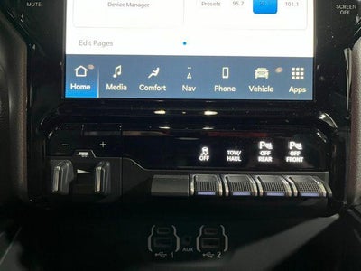 2023 RAM 1500 Laramie 4x4 Crew Cab 5'7" Box