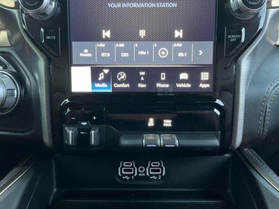 2023 RAM 1500 Longhorn 4x4 Crew Cab 5'7" Box