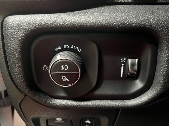 2022 RAM 1500 Rebel 4x4 Crew Cab 5'7" Box